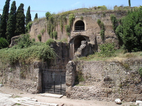 800px-Roma-mausoleo_di_augusto